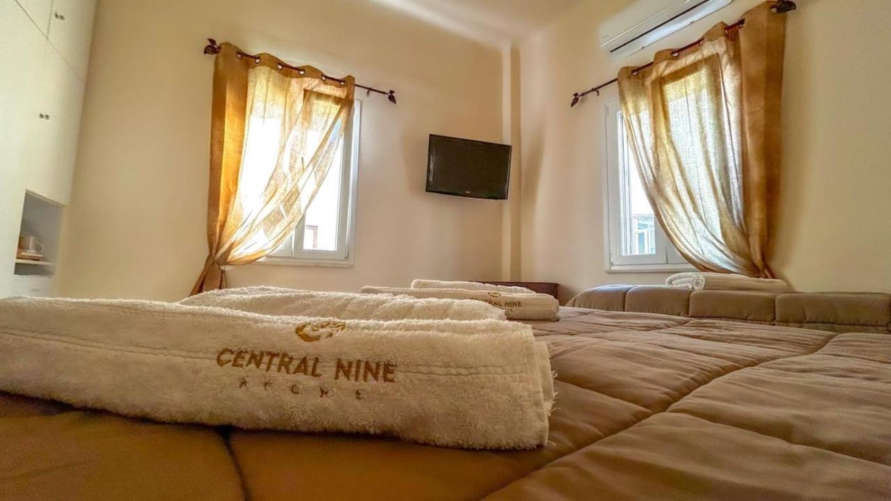 Central 9 Rooms Ermoupoli Exterior photo